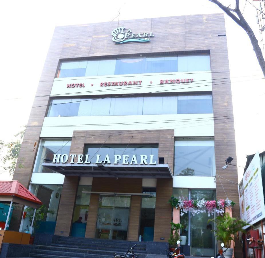 Hotel La Pearl Naiapura Eksteriør billede